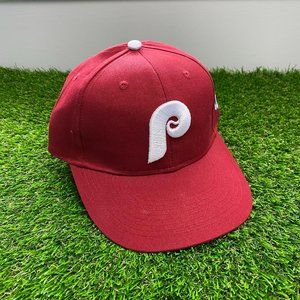 Retro Philadelphia Phillies MLB Velcroback Hat! OSFA + NWOT!